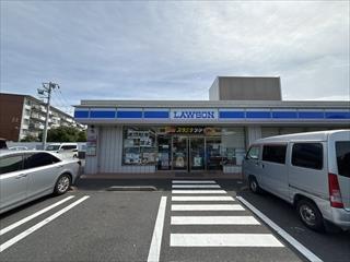 ローソン稲毛海浜公園店まで徒歩4分