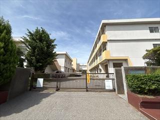 千葉市立磯辺中学校まで徒歩21分