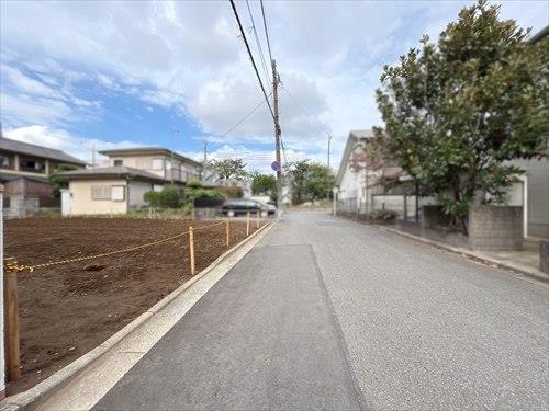 前面道路①(2025年10月撮影) 前面道路①(2025年10月撮影)