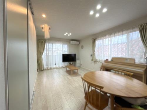 2F LDK（約16.9帖）