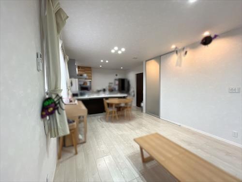 2F LDK（約16.9帖）