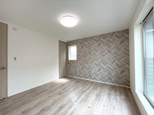 洋室（約7.5帖）