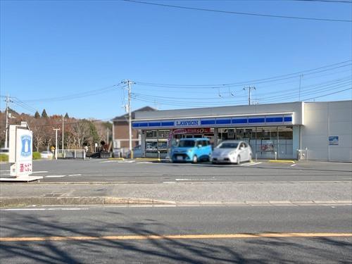 ローソン四街道吉岡店 580m ローソン四街道吉岡店 580m