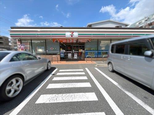 セブンイレブンまで200ｍ