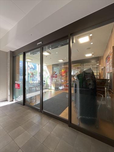 リブレ京成千葉中央店まで670m