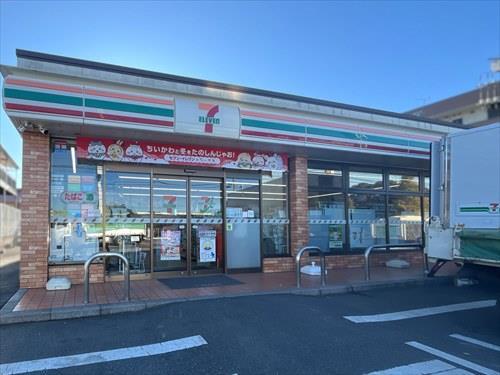セブンイレブン南鎌ケ谷3丁目店 830m セブンイレブン南鎌ケ谷3丁目店 830m