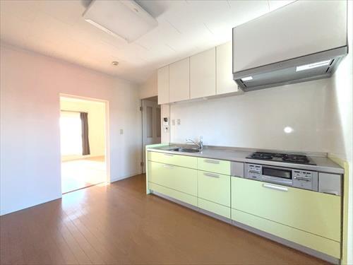 ダイニングキッチン約6帖