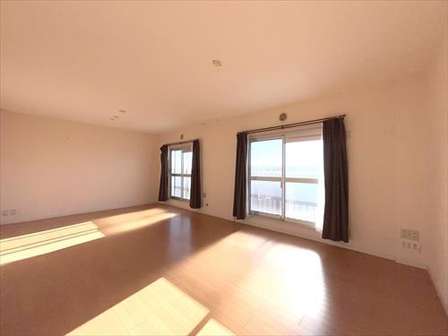 リビング約14.2帖