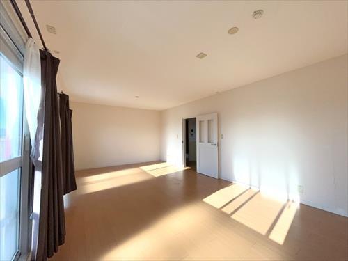 リビング約14.2帖