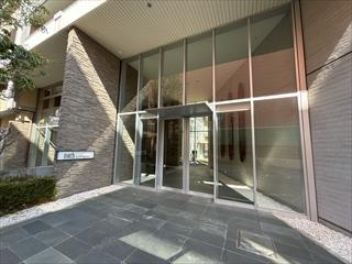 エントランス②