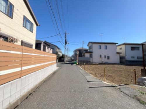 前面道路（2026年2月撮影）