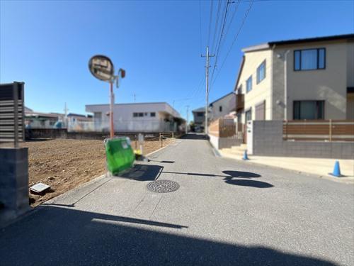 前面道路（2026年2月撮影）