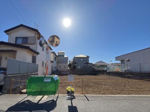 現地・正面左側（2026年2月撮影）