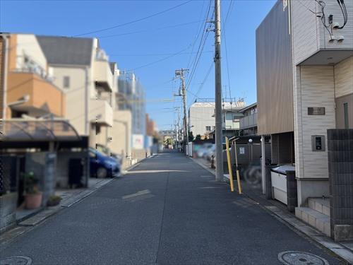 前面道路2(2026年2月撮影)