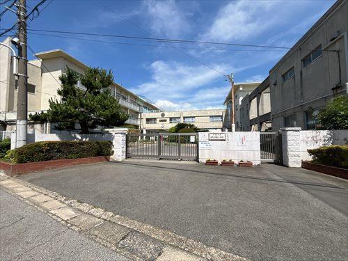 習志野市立大久保東小学校1100m