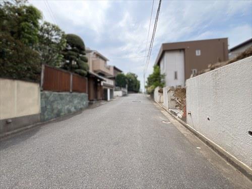 前面道路（2026年7月撮影）