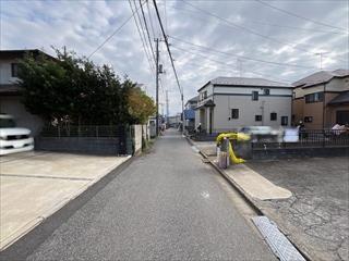 前面道路（2026年10月撮影）