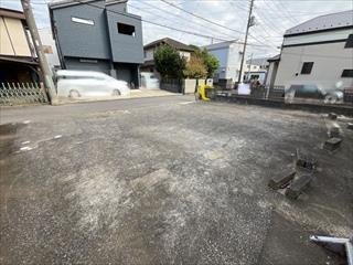 敷地内駐車場部分（2026年10月撮影）