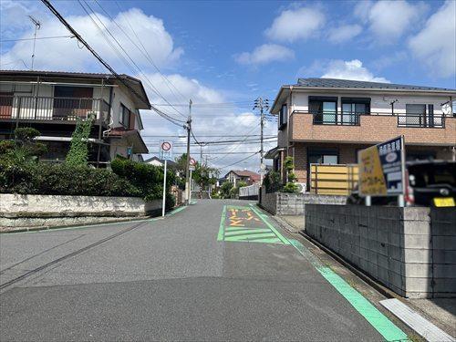 前面道路（2026年9月撮影）