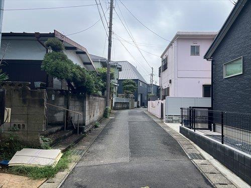 前面道路（2026年9月撮影）