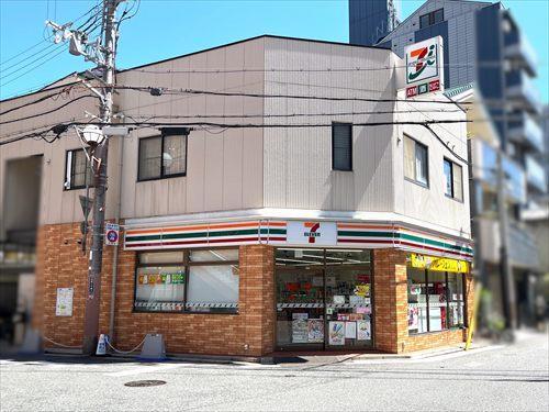 セブンイレブン尼崎立花駅前店80m セブンイレブン尼崎立花駅前店80m