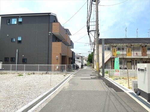 前面道路（2026年6月撮影）