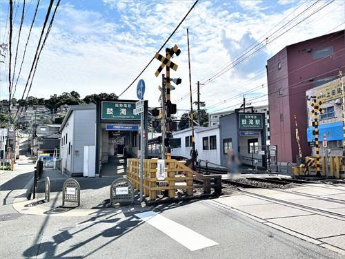 能勢電鉄 鼓が滝駅 2420m