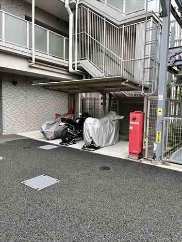 バイク置場