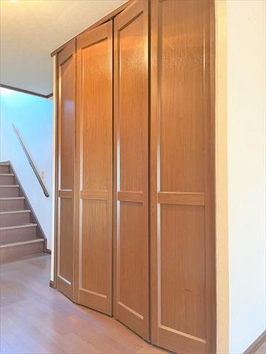 １階　収納（廊下）