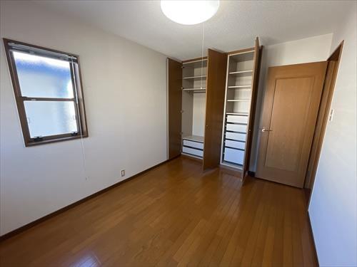 洋室6帖（北側）