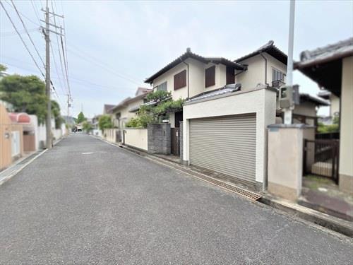 前面道路（2025年5月撮影）