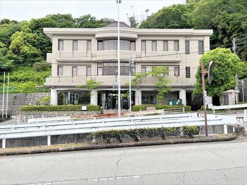 宝塚市立図書館中山台分室　470ｍ