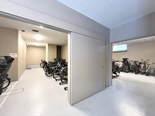 駐輪場（共用部）