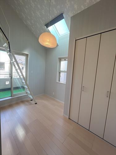 2階洋室4.6帖（北側）