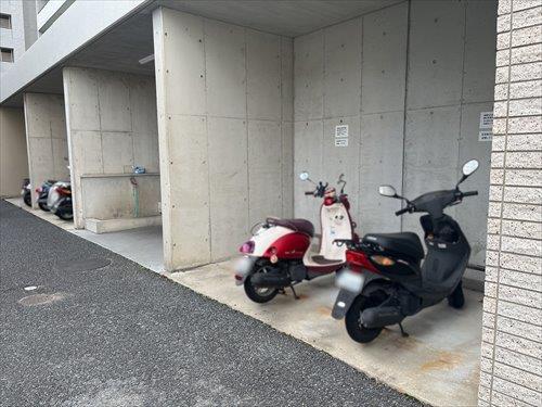 バイク置き場