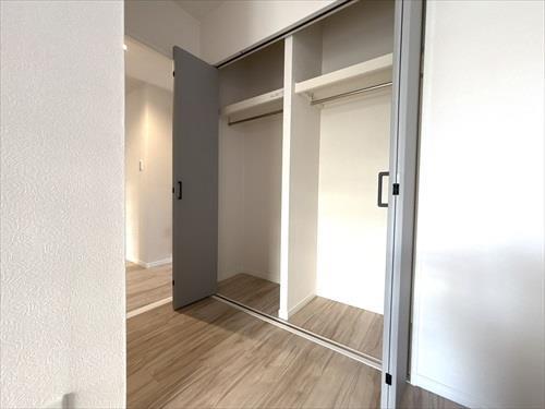 洋室約9.0帖収納