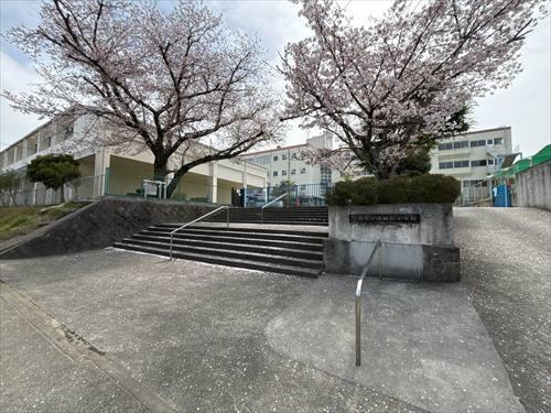 川西市立清和台小学校
