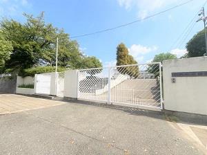 川西市立陽明小学校