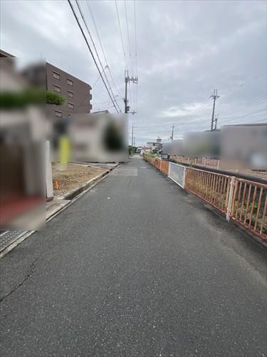 西側道路 西側道路