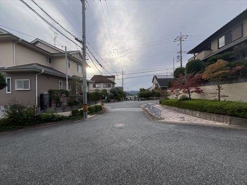 南側前面道路