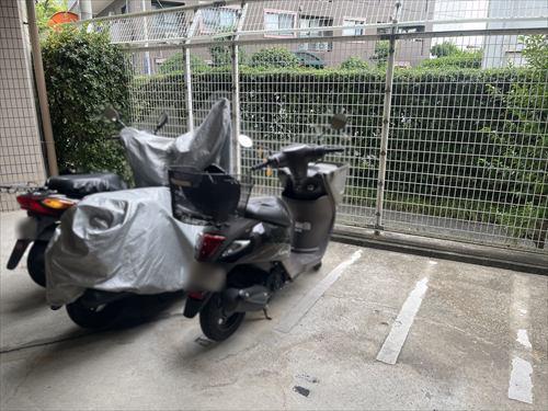 バイク置場