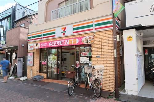 セブンイレブン御嶽山駅前店