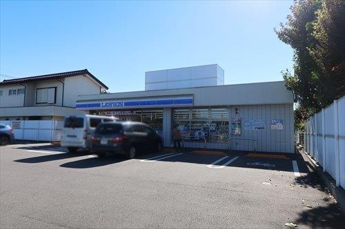 ローソン小平津田町三丁目店790m