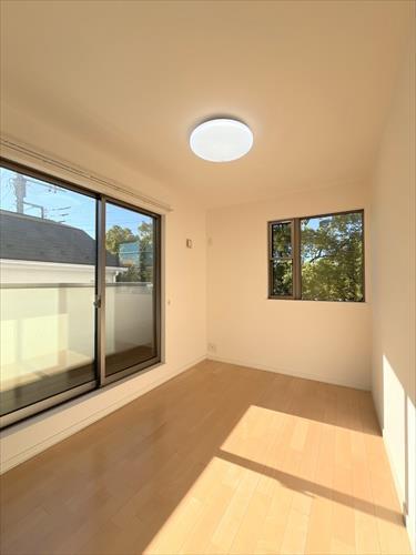 洋室約5帖(南側)