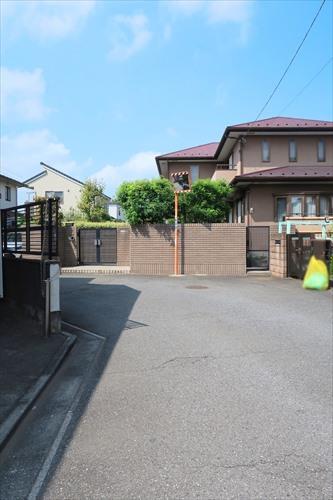 前面道路(南側)