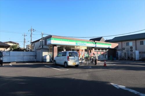 ファミリーマート富士見台二丁目店