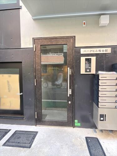 エントランス エントランス