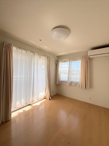 洋室約6帖(西側)