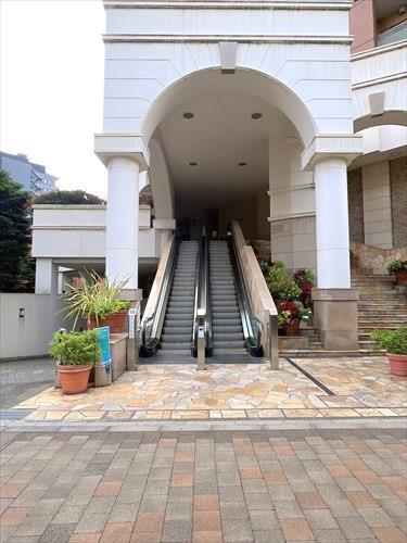 エントランスアプローチ