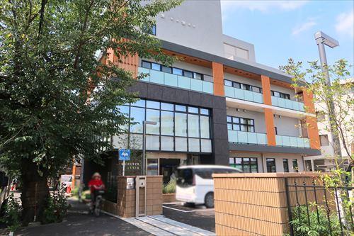 昭和信用金庫上北沢支店350m